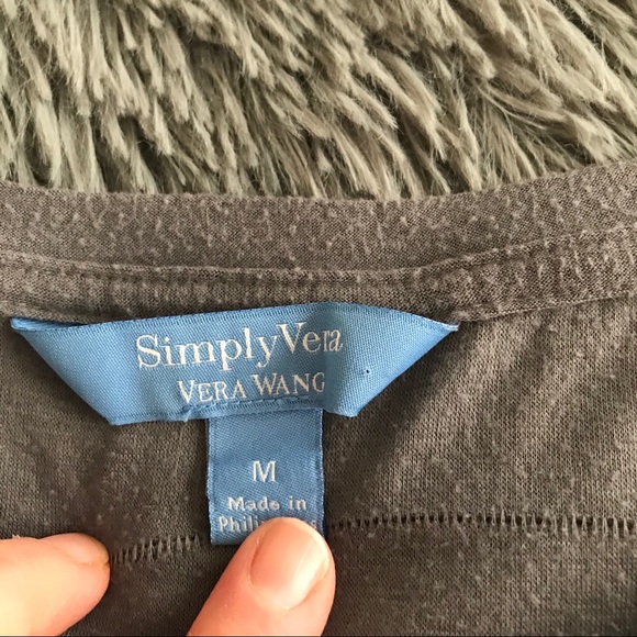 SIMPLY VERA by VERA WANG T-shirt with fabric waves - Picture 3 of 5